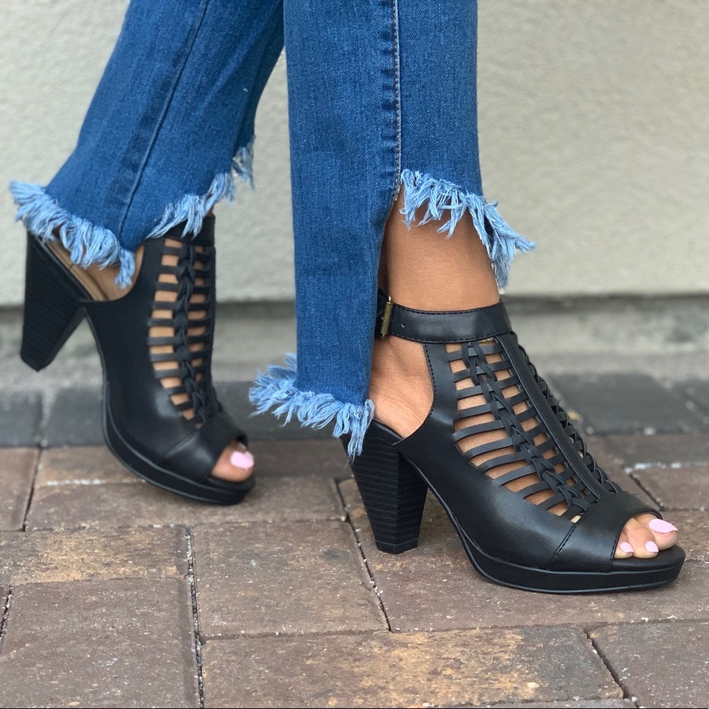 NIB Black Woven Detail Cone Heel Peep Toe Bootie - Picture 7 of 7